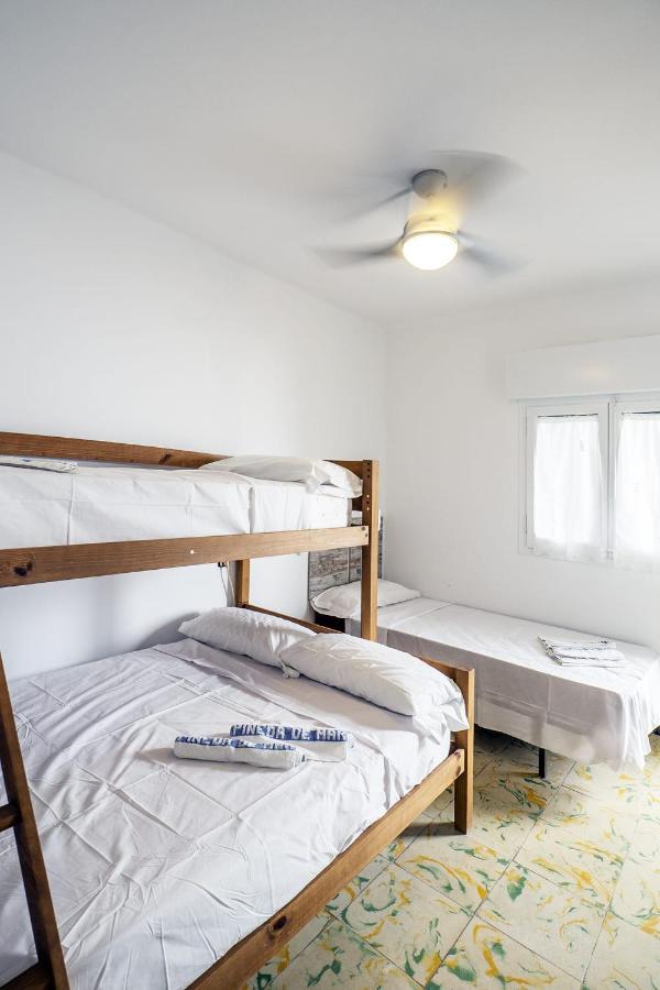 L'Hostalet Guesthouse Pineda de Mar Kültér fotó