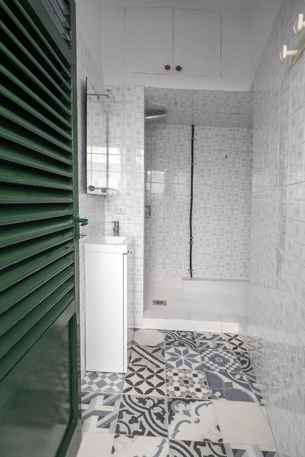 L'Hostalet Guesthouse Pineda de Mar Kültér fotó